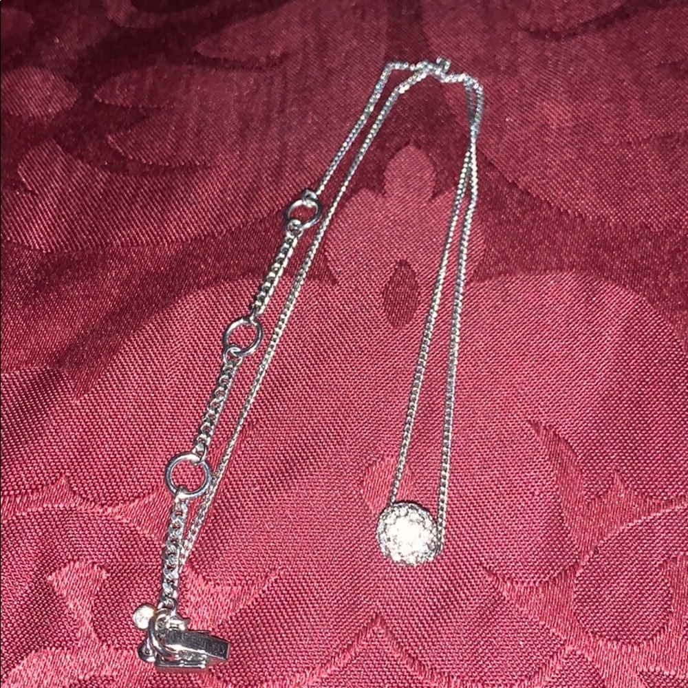Ball necklace